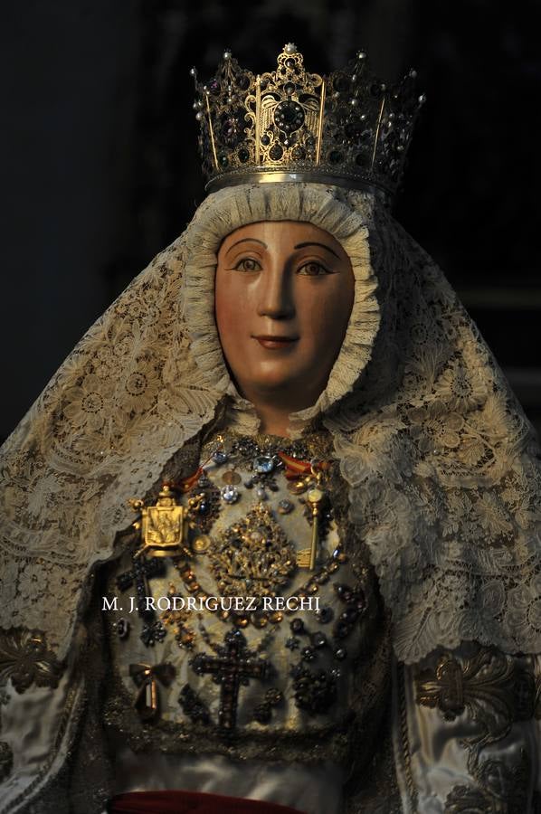 Galería de la Virgen de los Reyes desde una perspectiva diferente