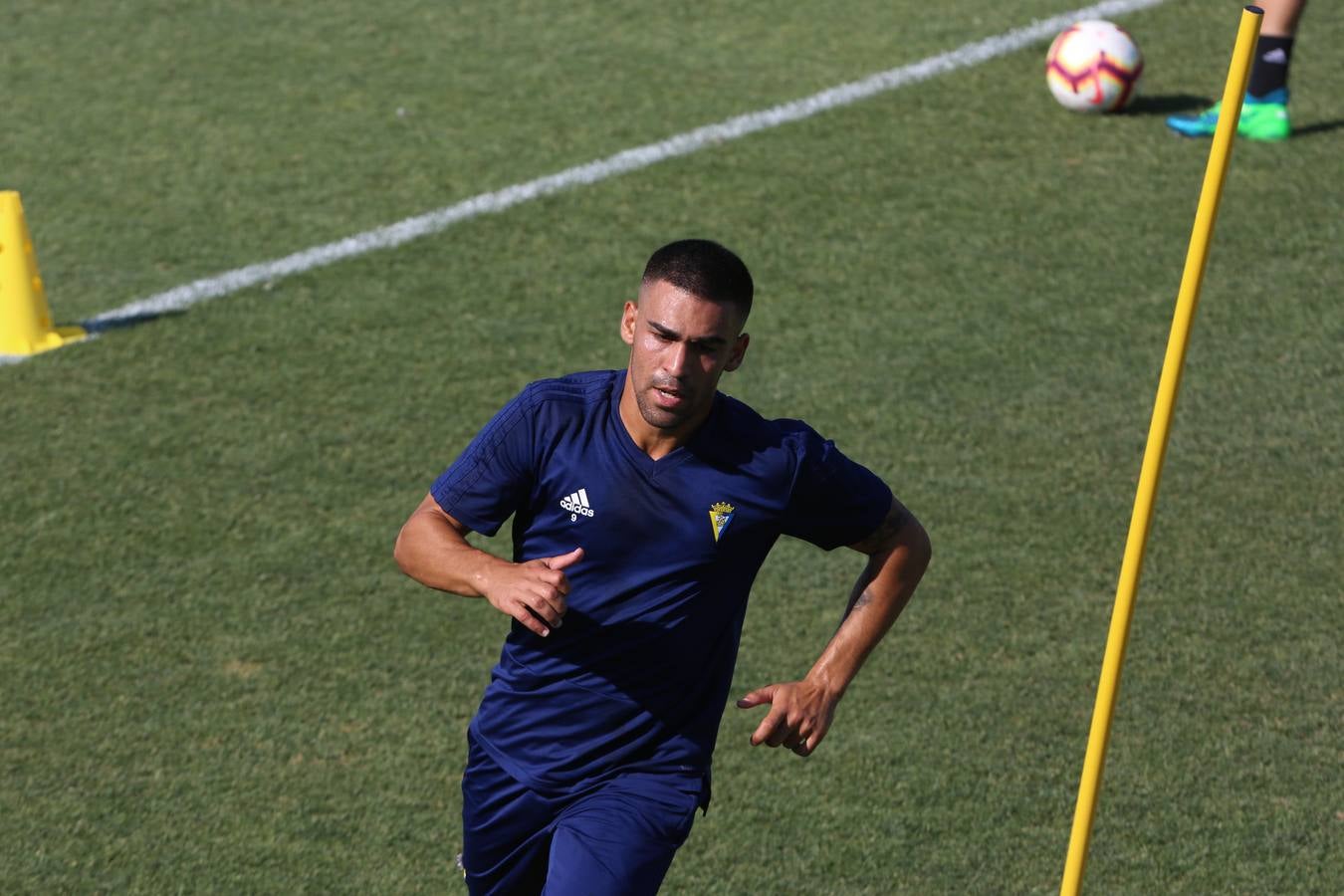 Las mejores imágenes del entrenamiento del Cádiz CF en El Rosal