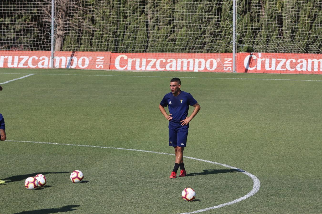 Las mejores imágenes del entrenamiento del Cádiz CF en El Rosal