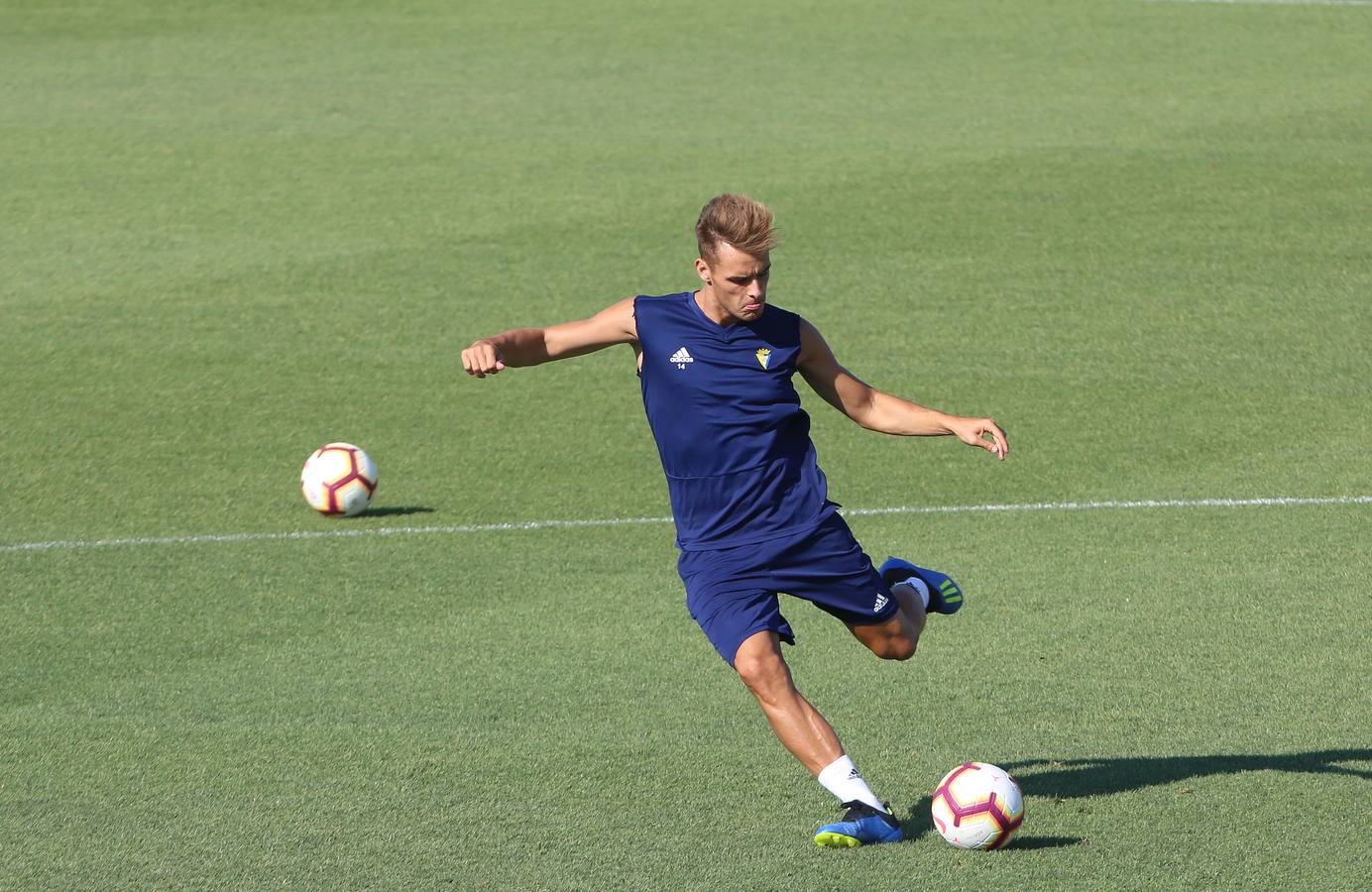 Las mejores imágenes del entrenamiento del Cádiz CF en El Rosal