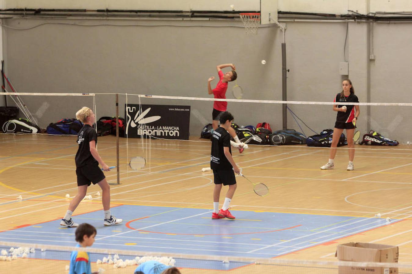 Gran éxito del campus de bádminton en Toledo