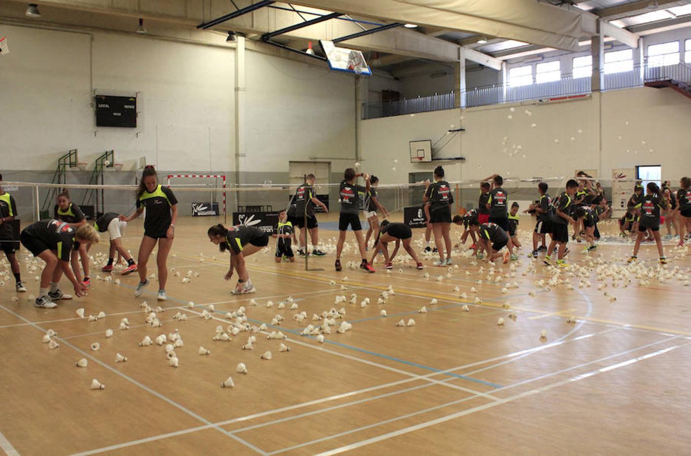 Gran éxito del campus de bádminton en Toledo