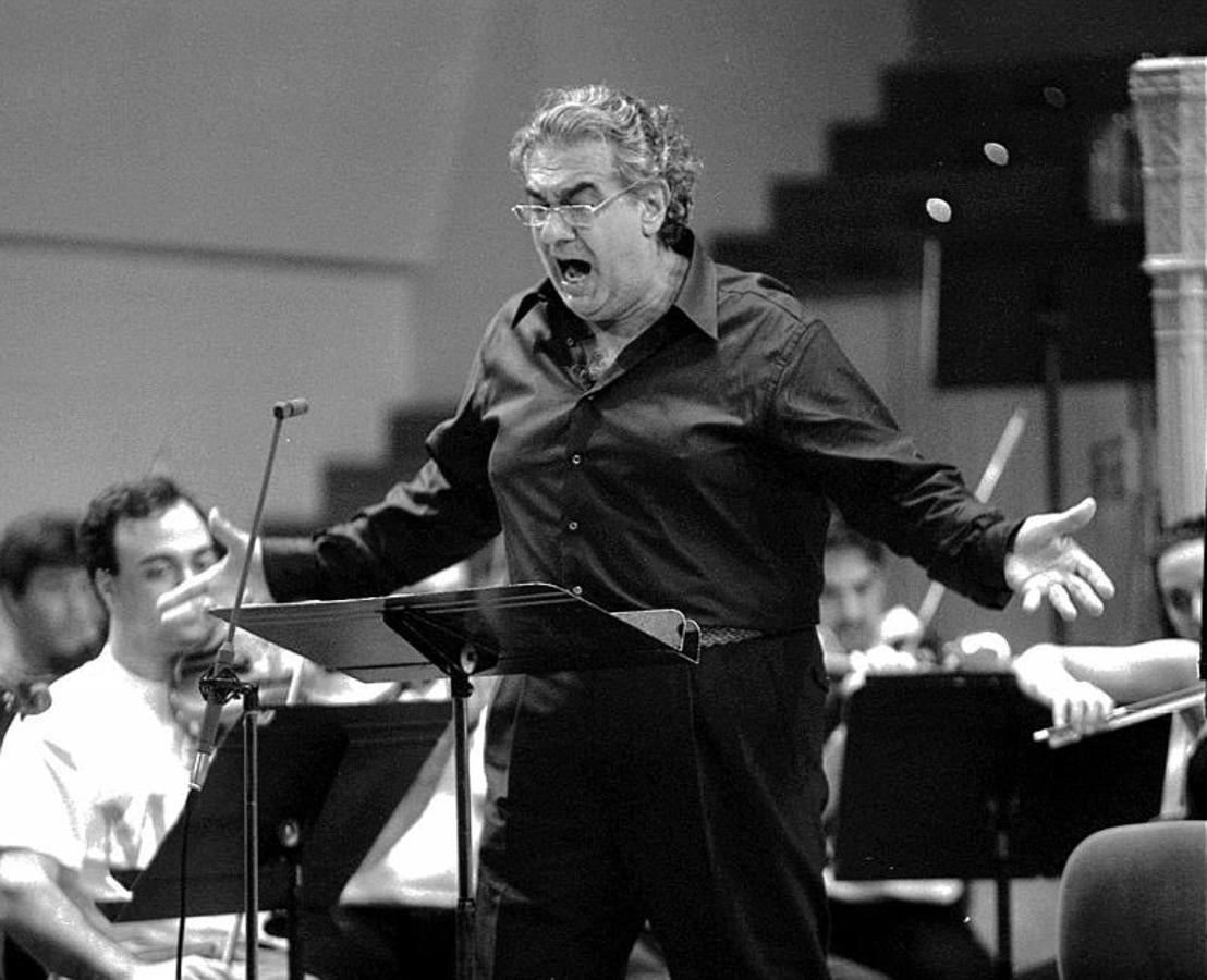 Plácido Domingo durante un ensayo de la ópera «Luna». 