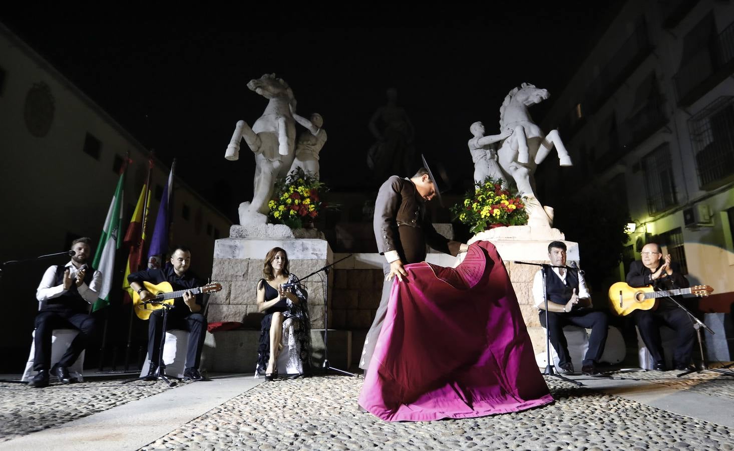 El homenaje de Córdoba a Manolete, en imágenes