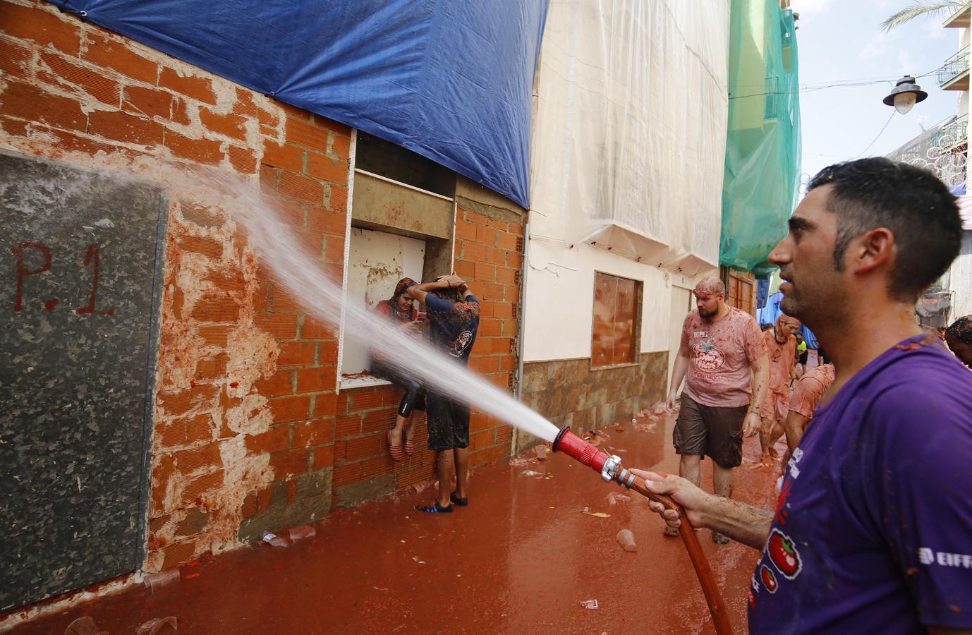 Las mejores imágenes de la Tomatina de Buñol 2018. 