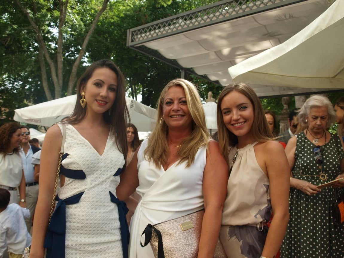 Patricia Porras, Belén Pacheco y Patricia Almario