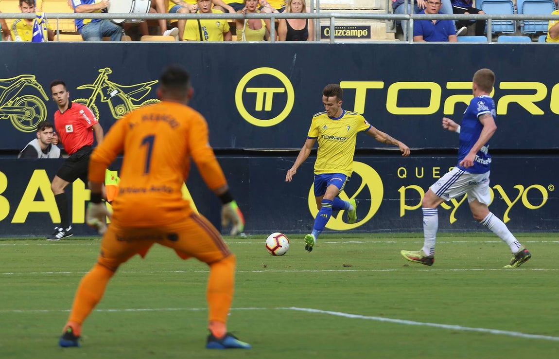 Las mejores imágenes del partido Cádiz CF-Oviedo