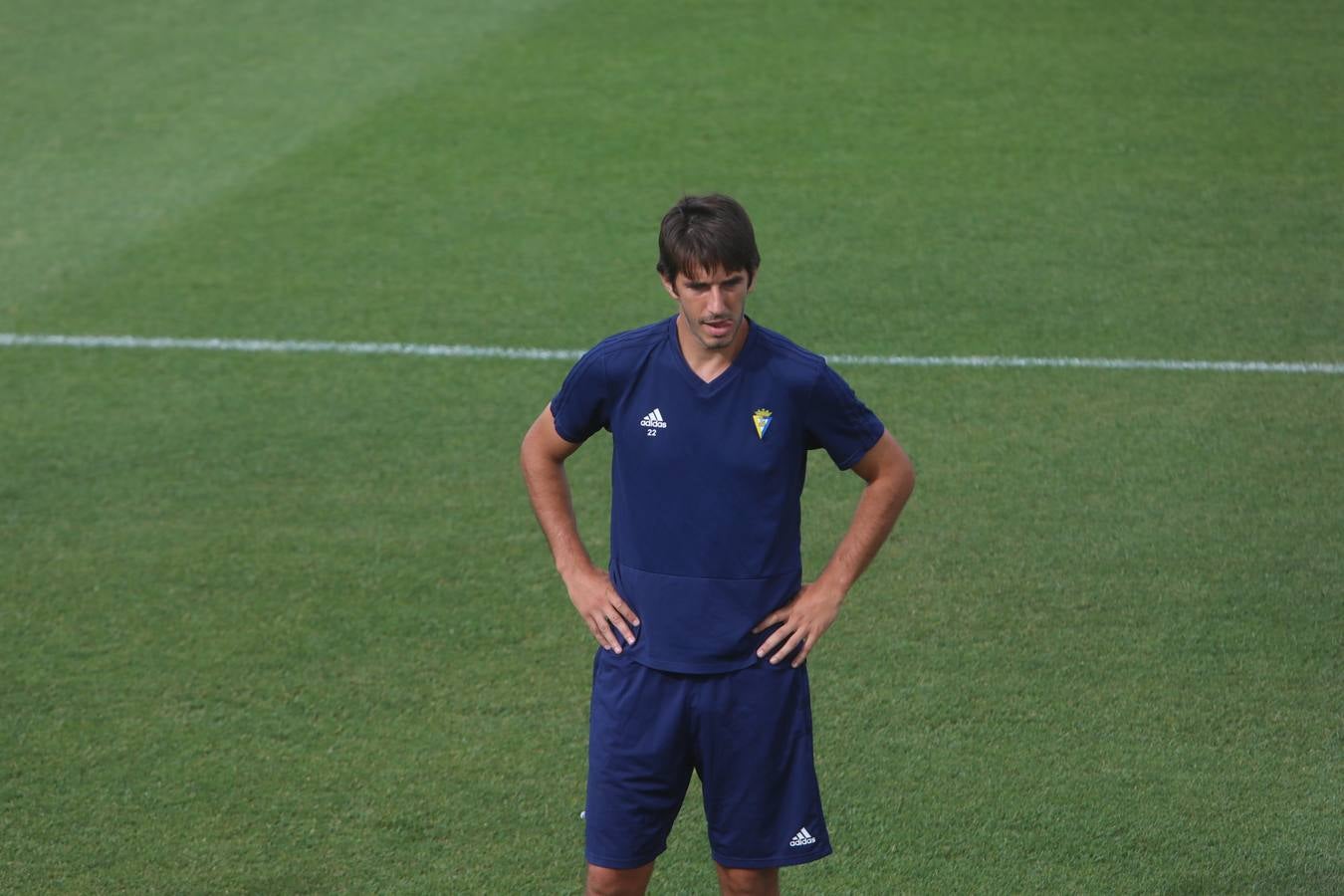 Dejan Lekic y Edu Ramos ya entrenan con el Cádiz CF