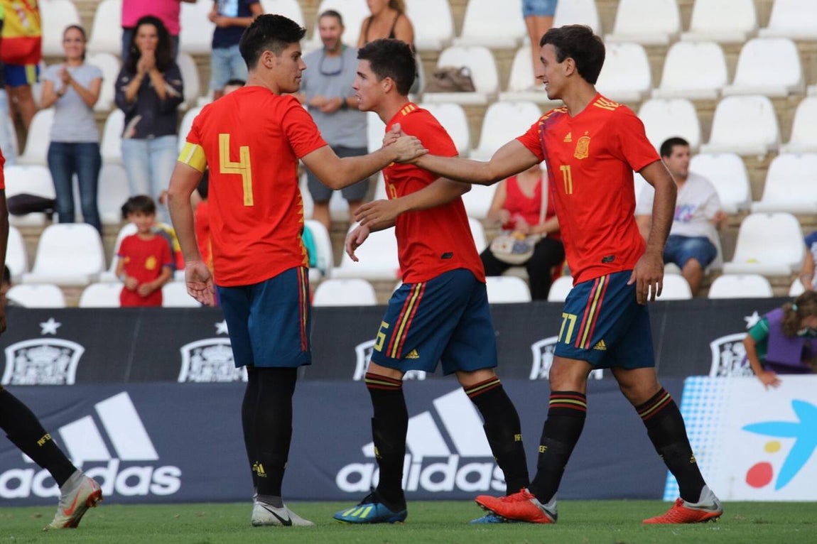 Selección de imágenes del España-Albania