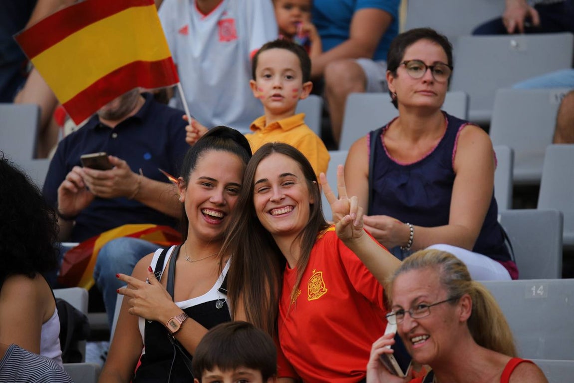 Selección de imágenes del España-Albania