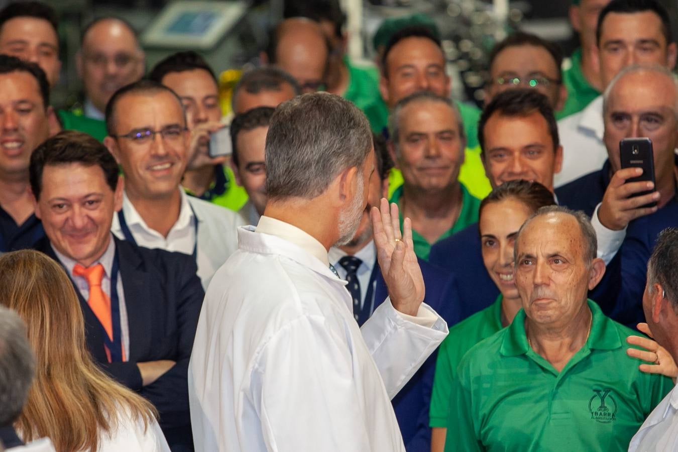 En imágenes, el Rey en la inauguración de la nueva fábrica de Ybarra en Sevilla