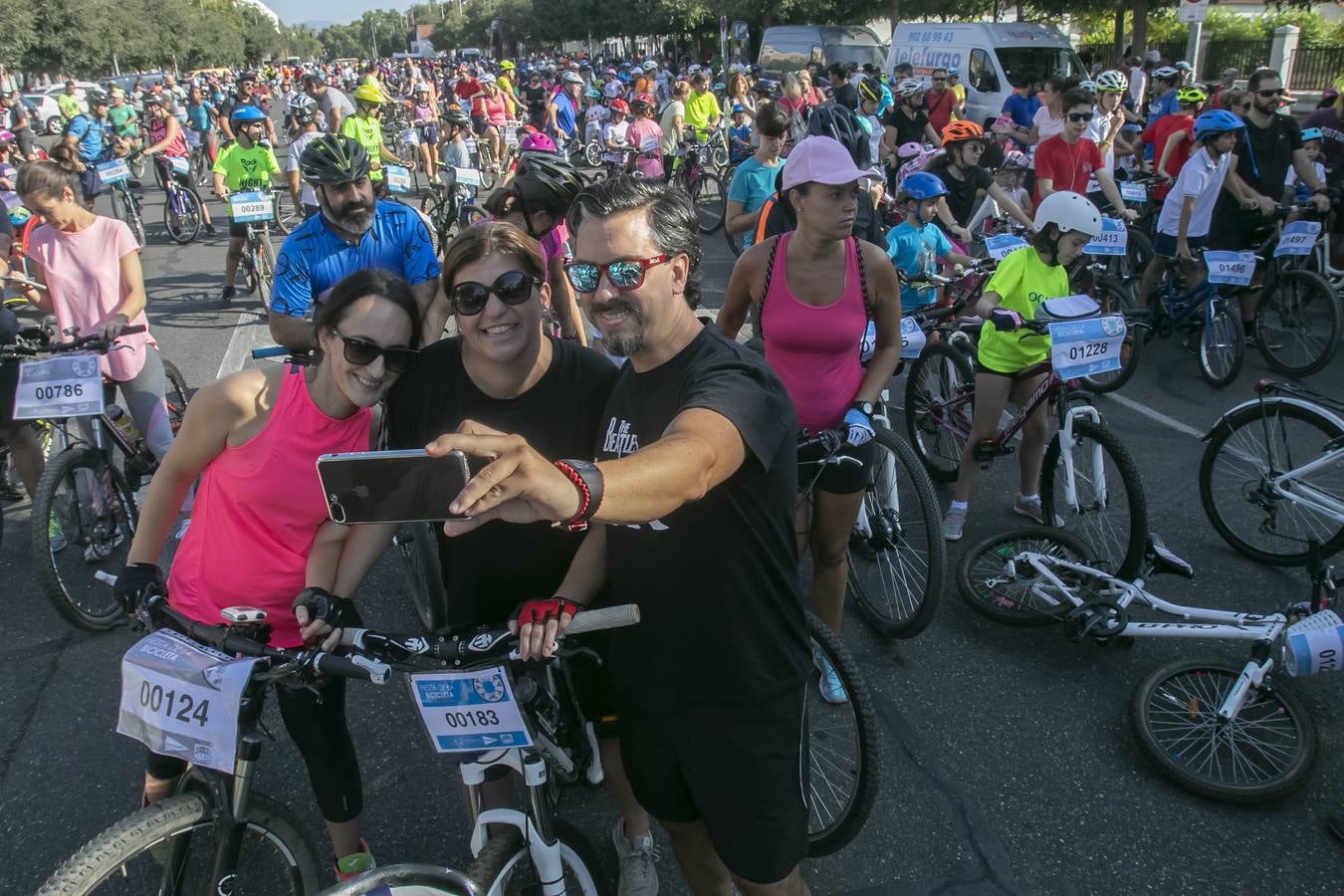 Las mejores imágenes de la Fiesta de la Bicicleta en Córdoba