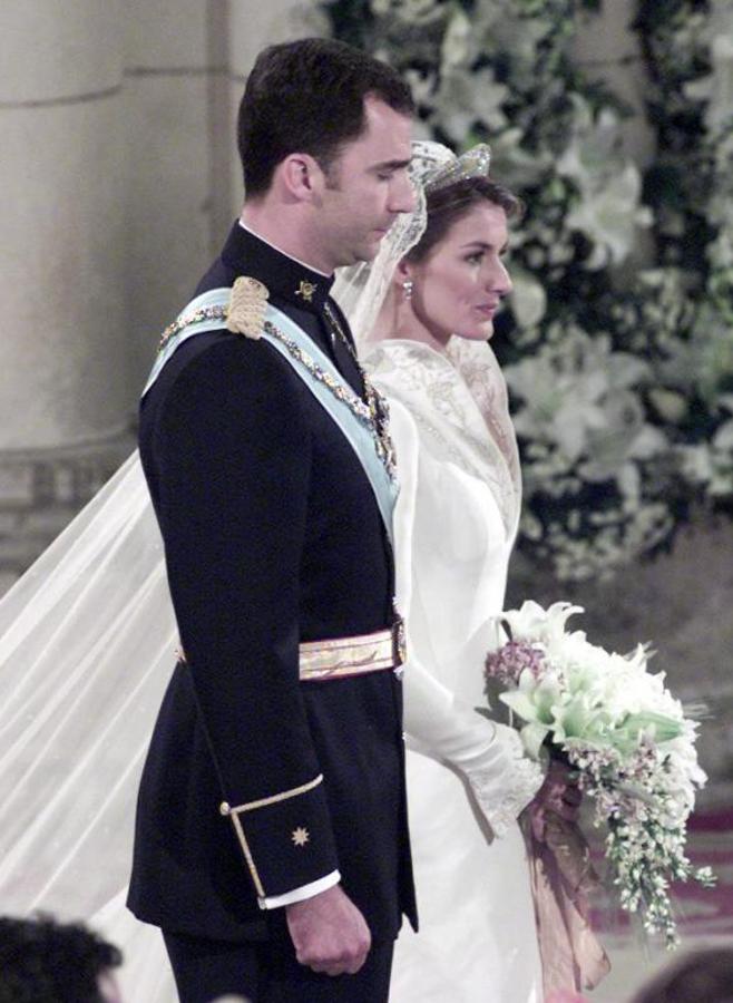 Boda entre Felipe de Borbón y Letizia Ortiz. 