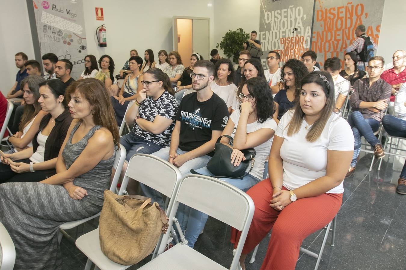 La visita de Rosa Tous a la Escuela de Joyería de Córdoba, en imágenes