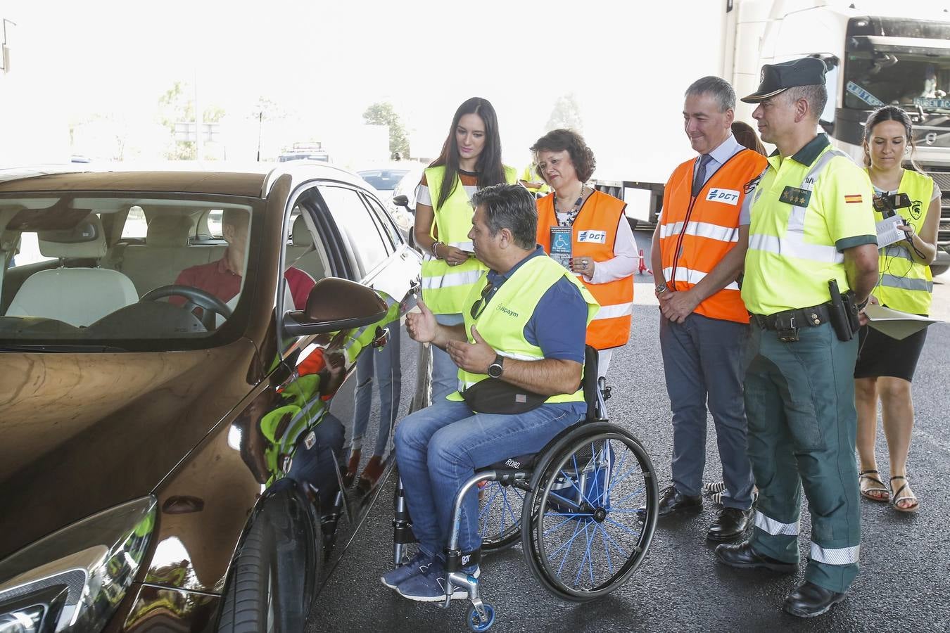 La campaña en Córdoba contra las distracciones al volante, en imágenes