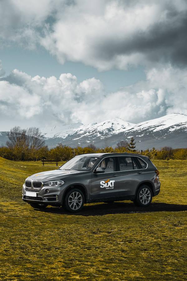 Los deportivos y SUV «premium» que puedes conducir con Sixt