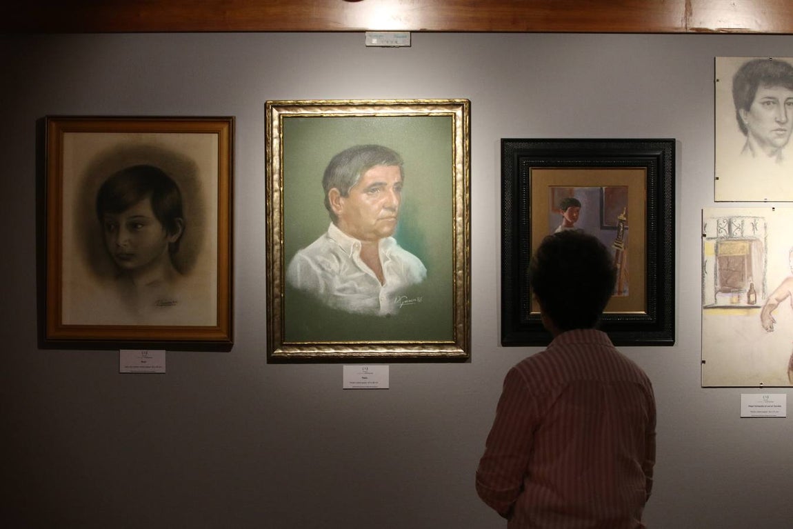 En imágenes, la exposición del «niño pintor» de Málaga