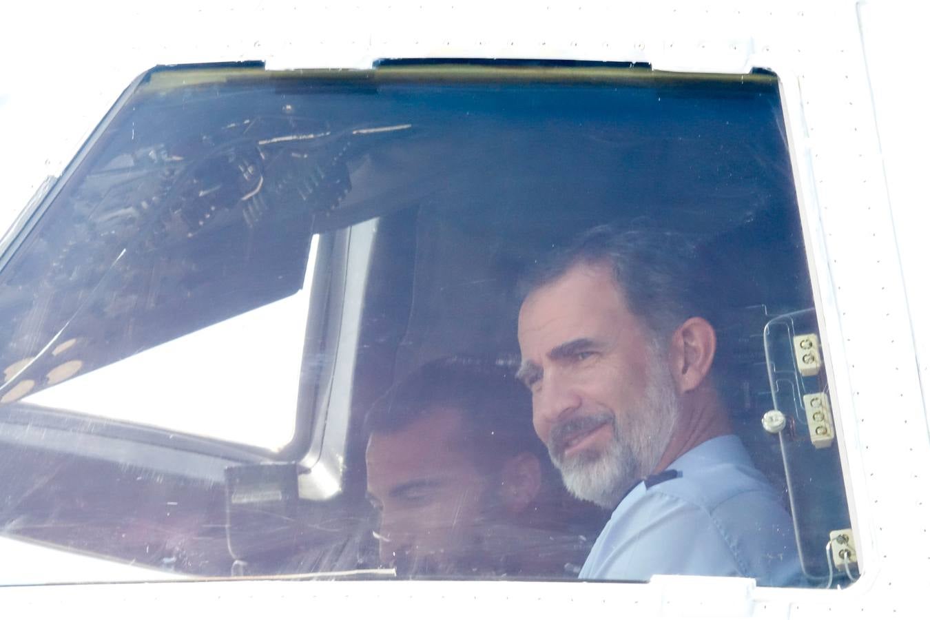 En imágenes, visita del Rey Felipe VI a la base de Morón