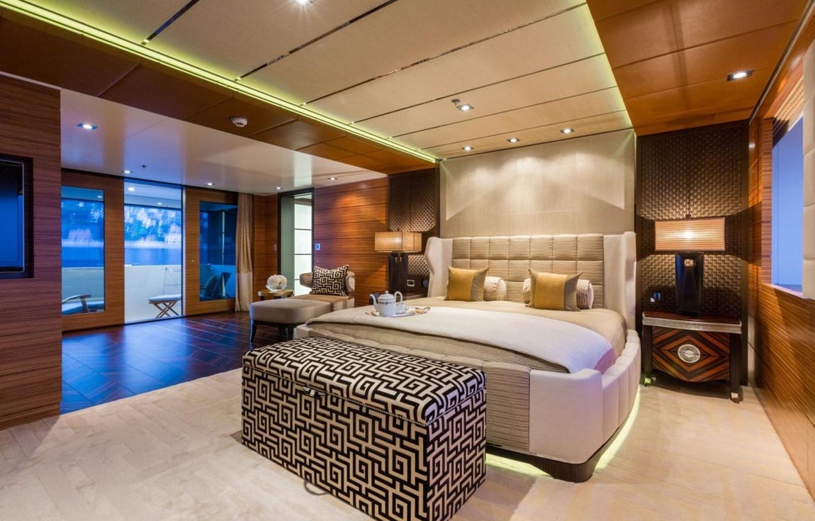 Larisa. Pero el desarrollo de la industria en los últimos 20 años ha conseguido que se reunieran los tesoros navales de las grandes fortunas en esta semana clave. En 2018 son ya 580 los buques que brillan en Mónaco