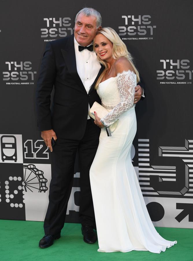 El exportero Peter Shilton y su mujer, Steph. 