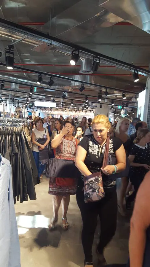 En imágenes: la apertura del centro comercial Torre Sevilla y la nueva tienda Primark