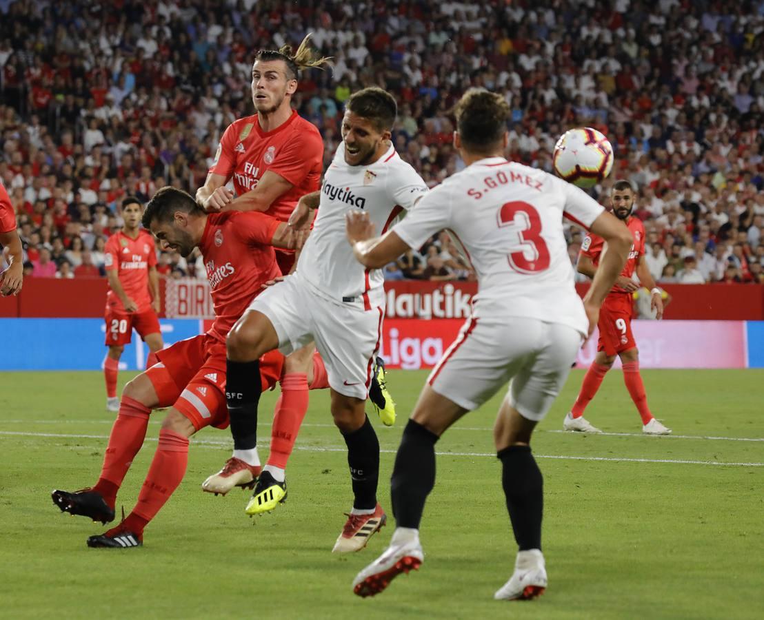 Galería: El Sevilla baila al Madrid