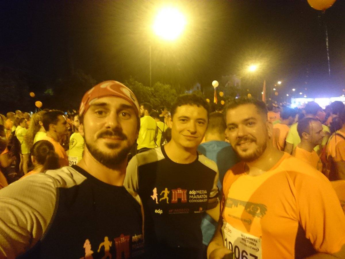 #MiNocturnaABC: así han vivido los lectores de ABC de Sevilla la Carrera Nocturna