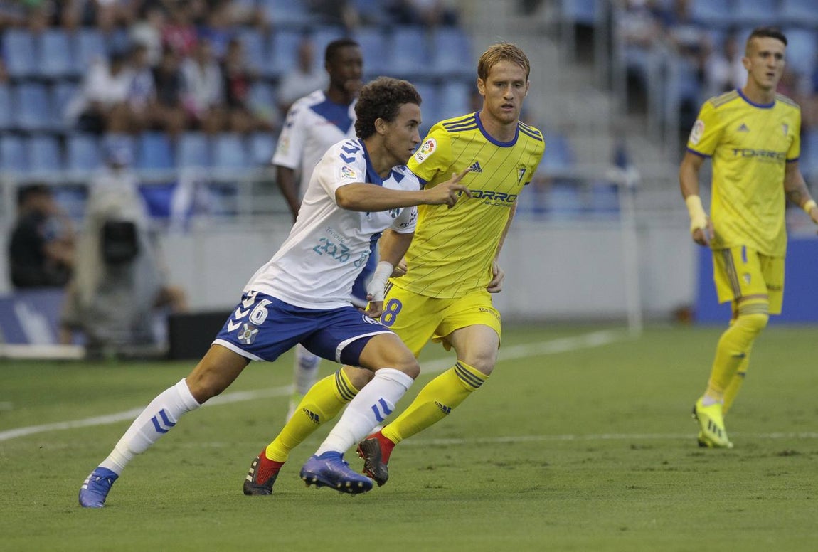 Las mejores imágenes del Tenerife-Cádiz (1-0)