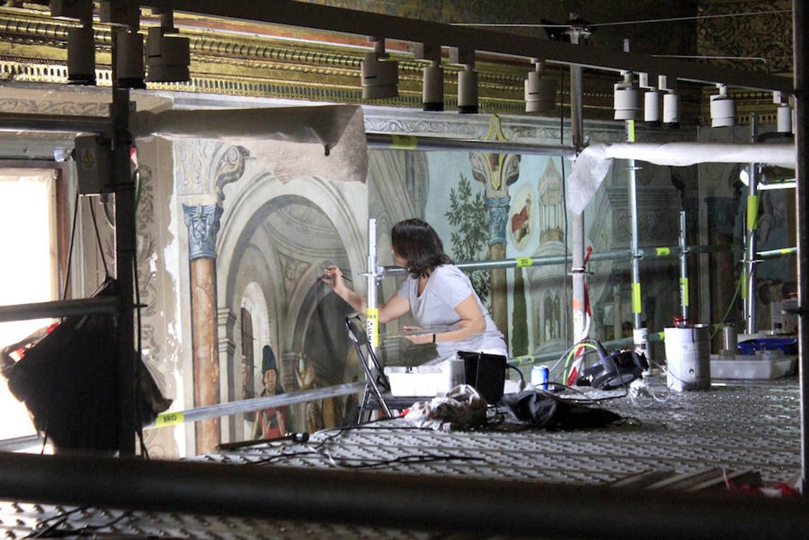 Imágenes de la sala capitular y de la cripta