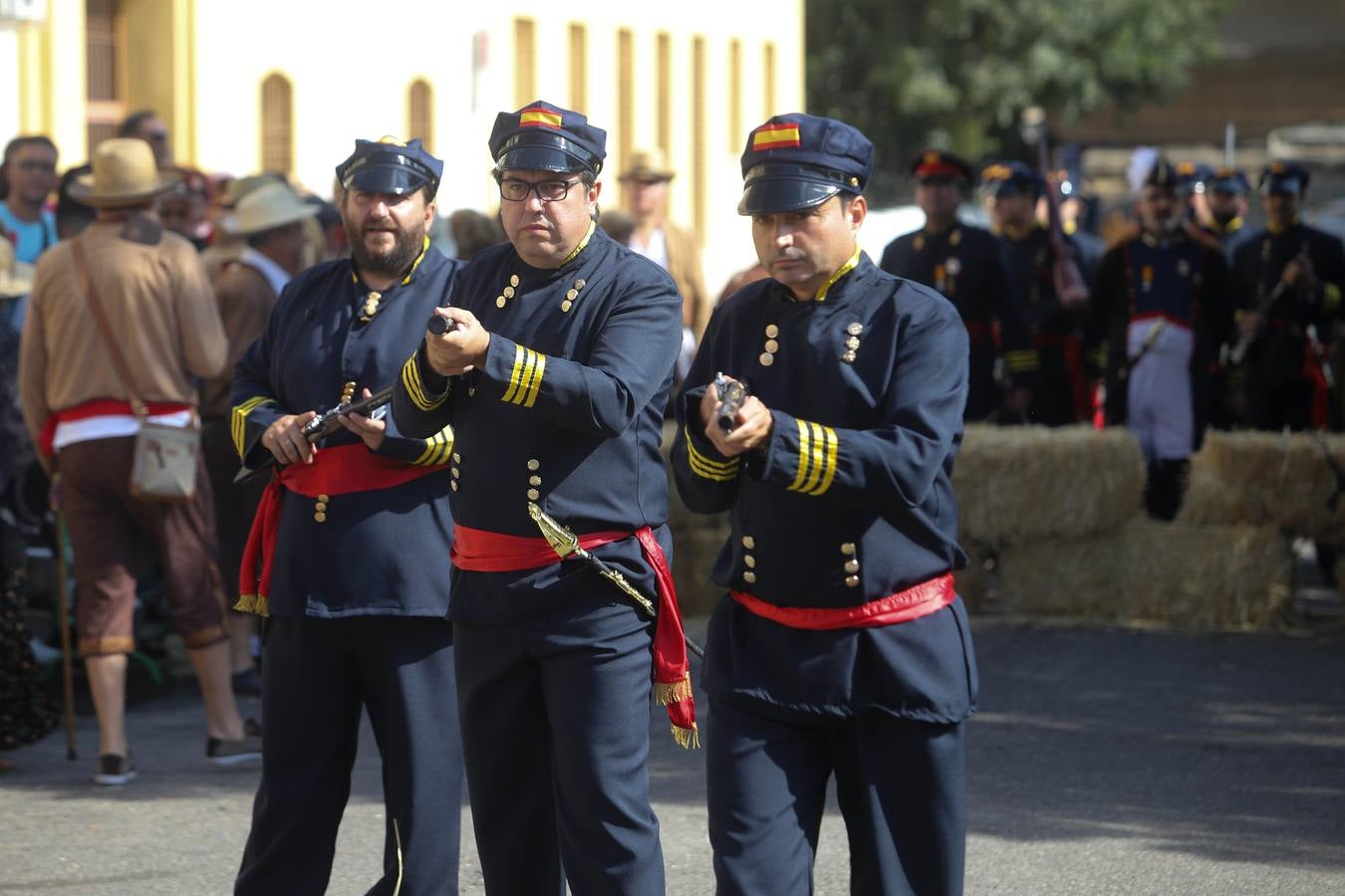 En imágenes, la batalla del Puente de Alcolea 150 años después