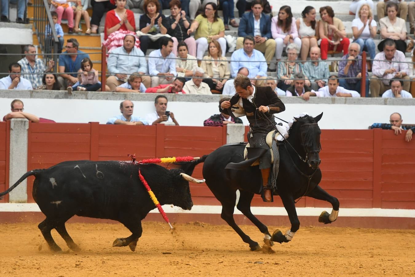 La corrida de rejones de Pozoblanco, en imágenes