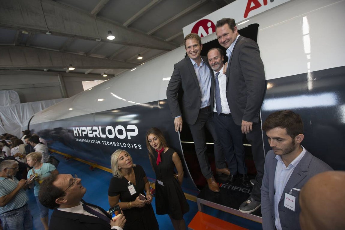 Las primeras imágenes del espectacular tren supersónico &#039;Hyperloop&#039;