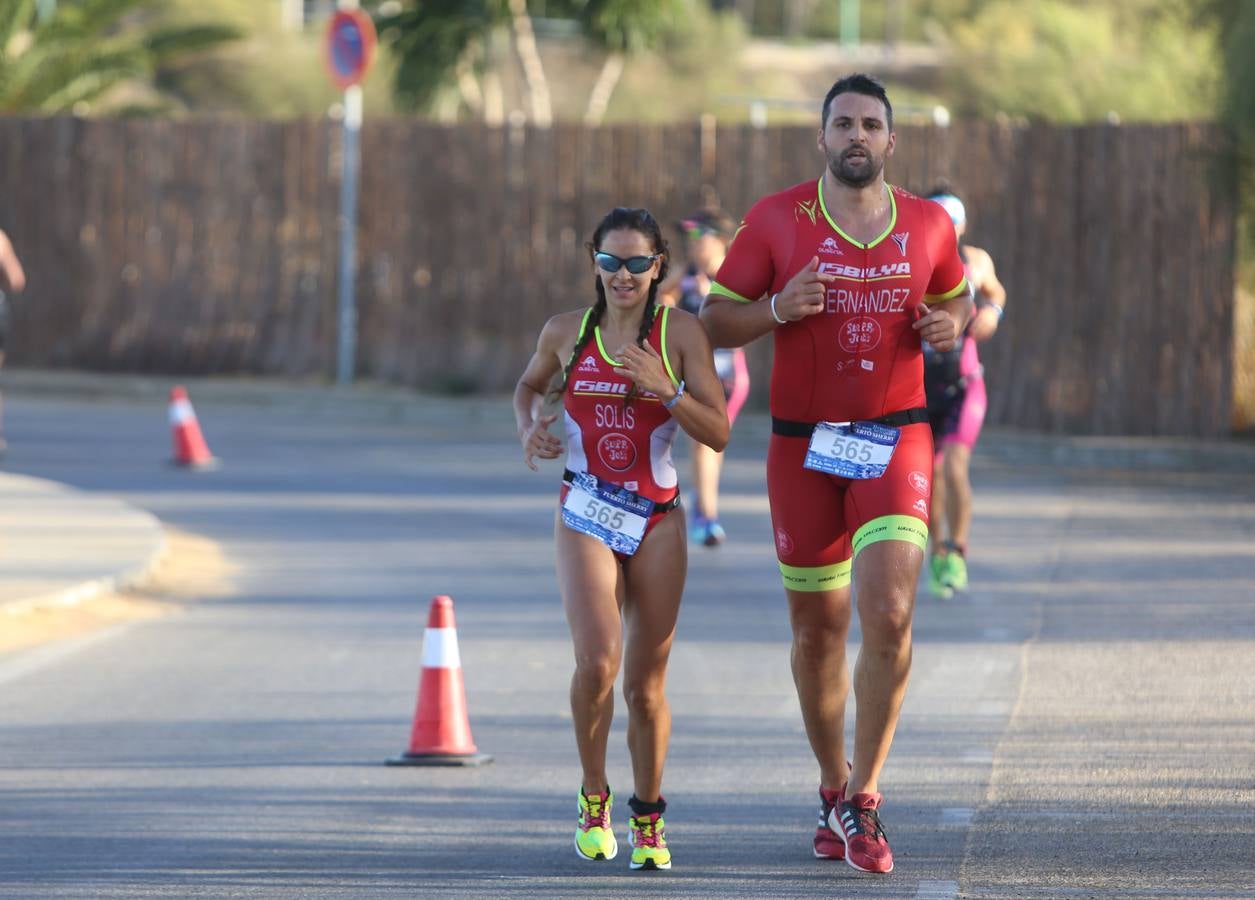 Fotos: Búscate en el II Triatlón BMW Puerto Sherry