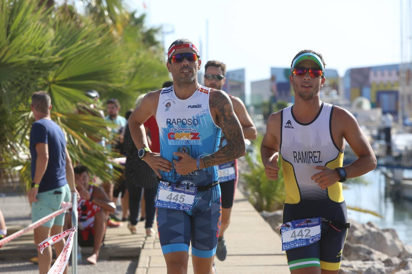 Fotos: Búscate en el II Triatlón BMW Puerto Sherry