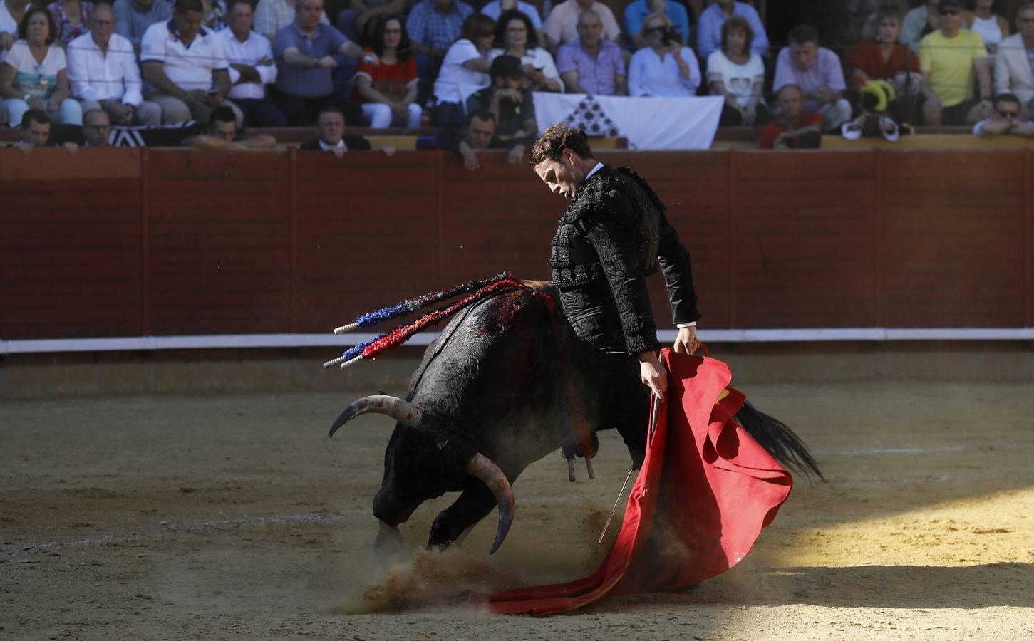 La corrida de Finito, Benítez y Filiberto Martínez en Montoro, en imágenes