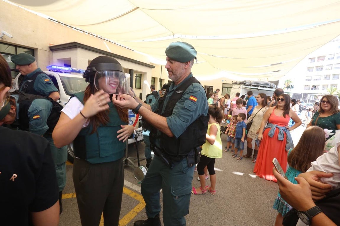 Fotos: Jornada de Puertas Abiertas en la Guardia Civil