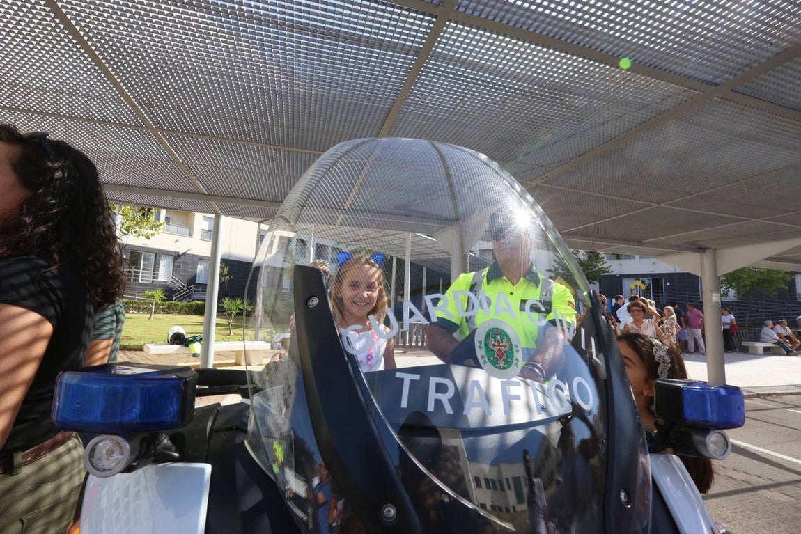 Fotos: Jornada de Puertas Abiertas en la Guardia Civil