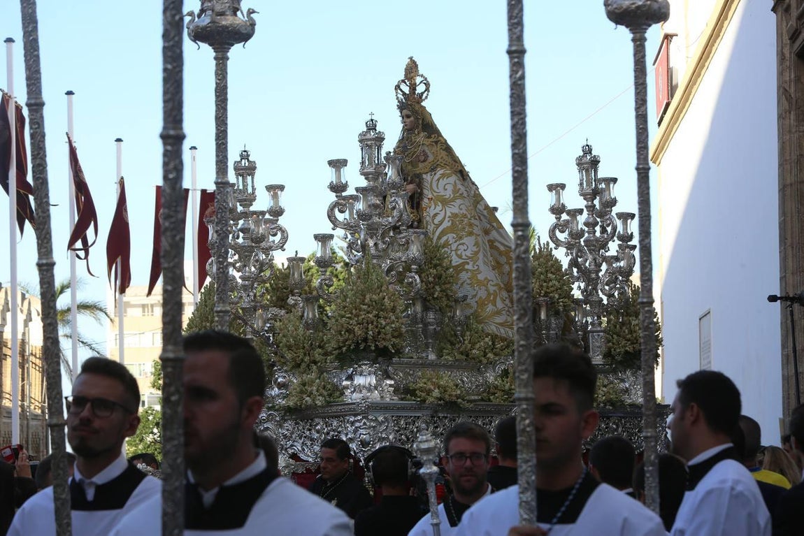 Fotos: Cádiz celebra la Virgen del Rosario