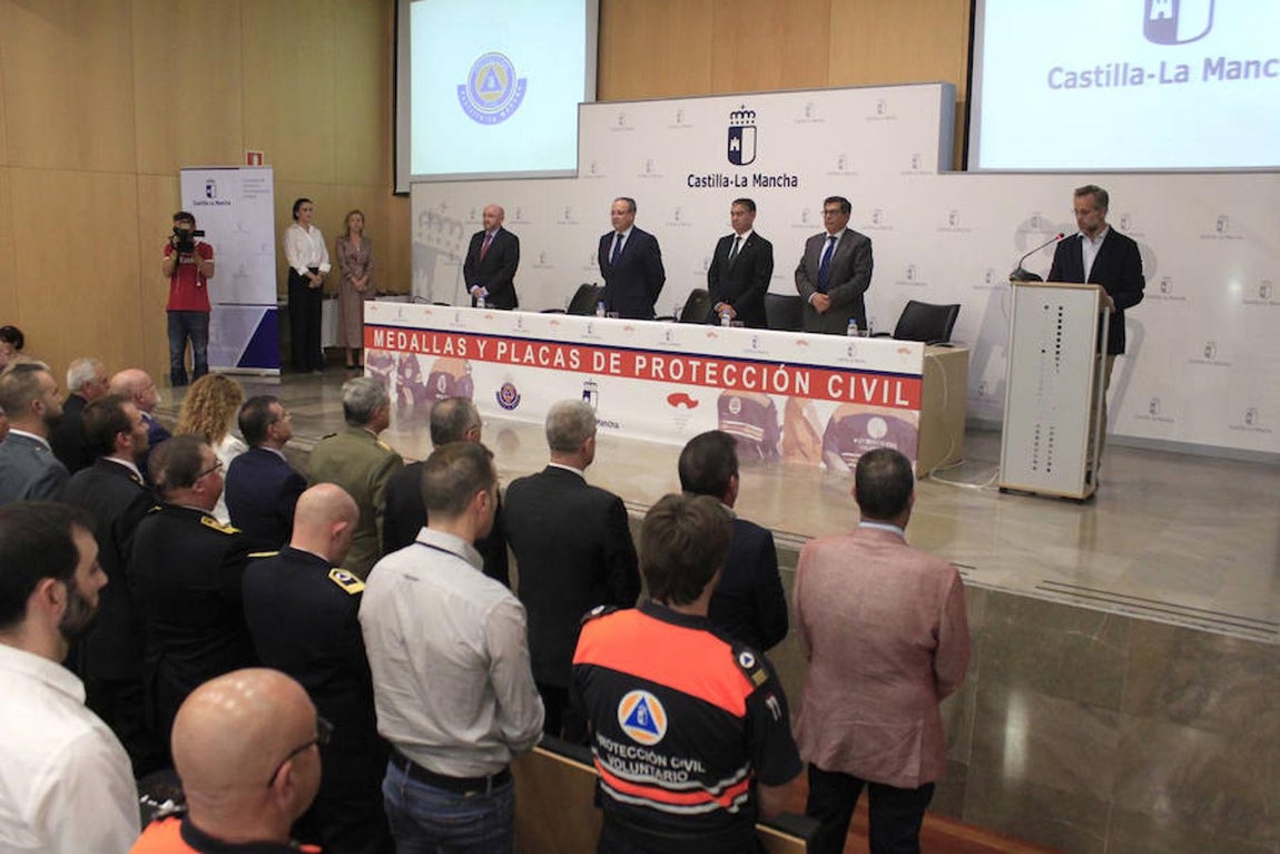 Entrega de placas y medallas de Protección Civil en Toledo
