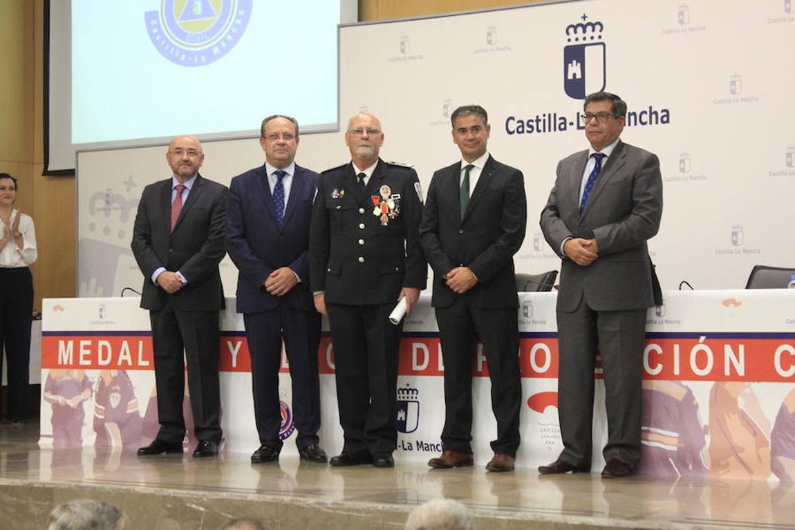 Entrega de placas y medallas de Protección Civil en Toledo