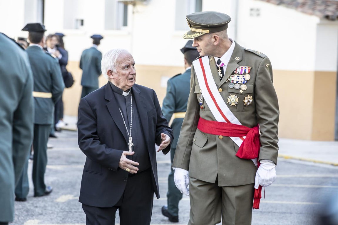 En imágenes: la Guardia Civil celebra la Virgen del Pilar en Valencia