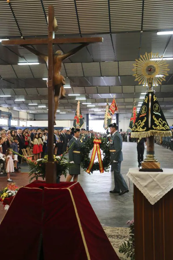 La Guardia Civil de Sevilla celebra el Pilar en Montequinto