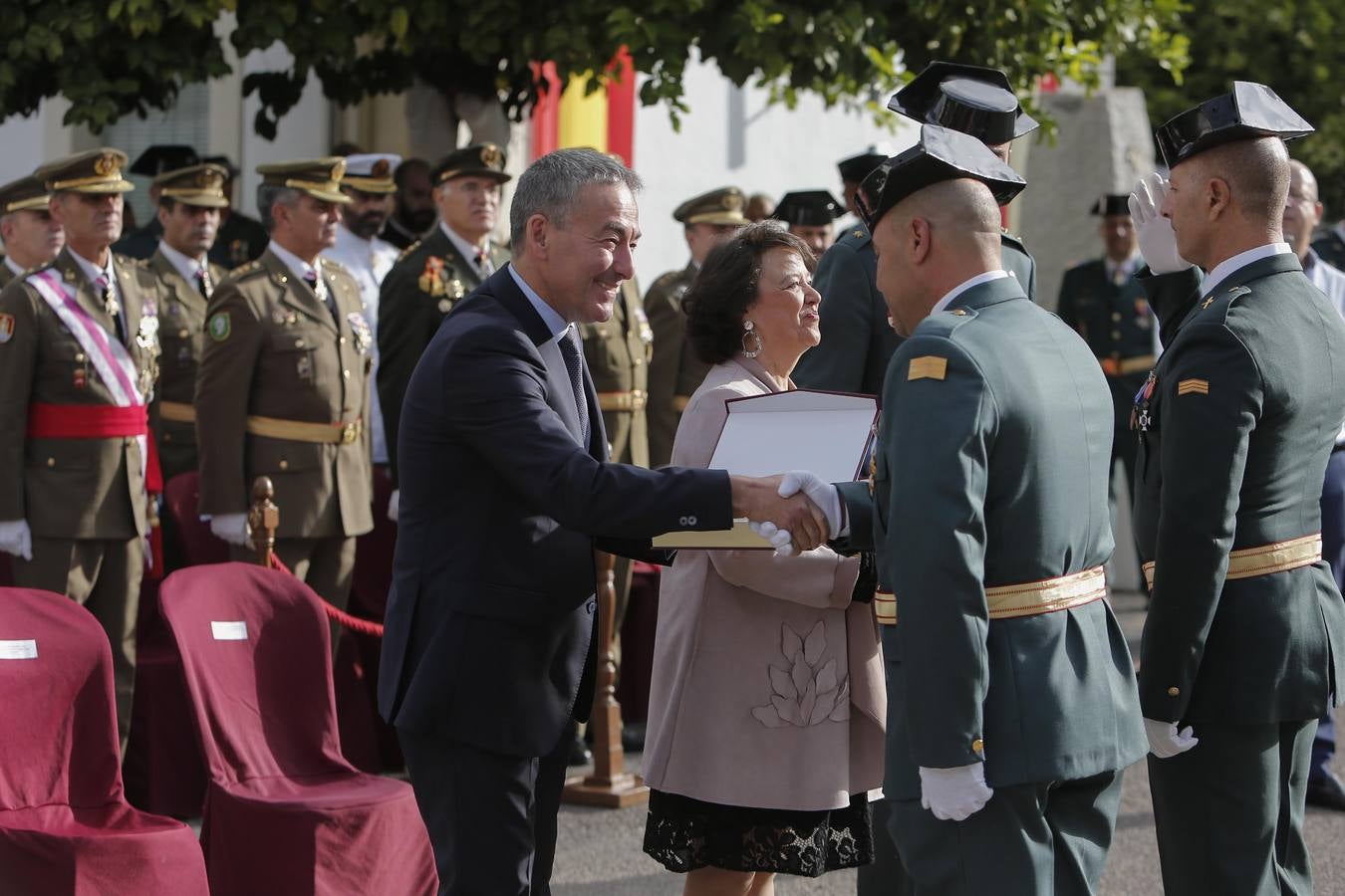 La entrega de condecoraciones de la Guardia Civil en Córdoba, en imágenes