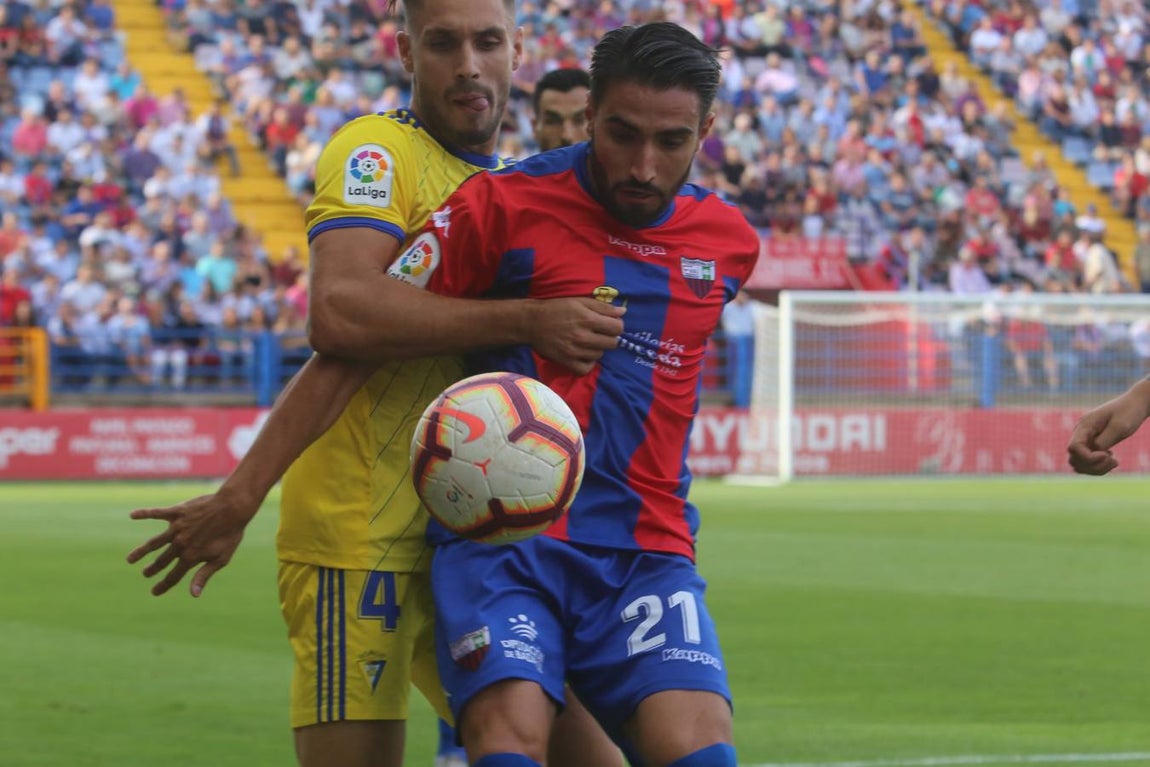 Extremadura UD - Cádiz (2-1): Quince momentos de la derrota más dura