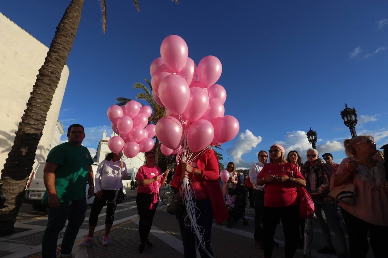 La marcha de Agamama por las calles de Cádiz