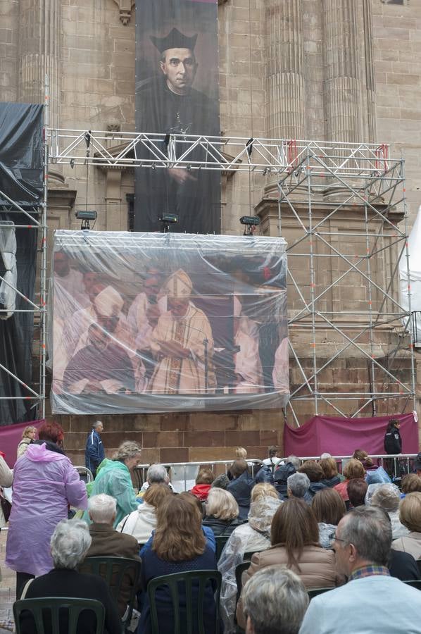 En imagen, la beatificación del Padre Arnaiz en Málaga