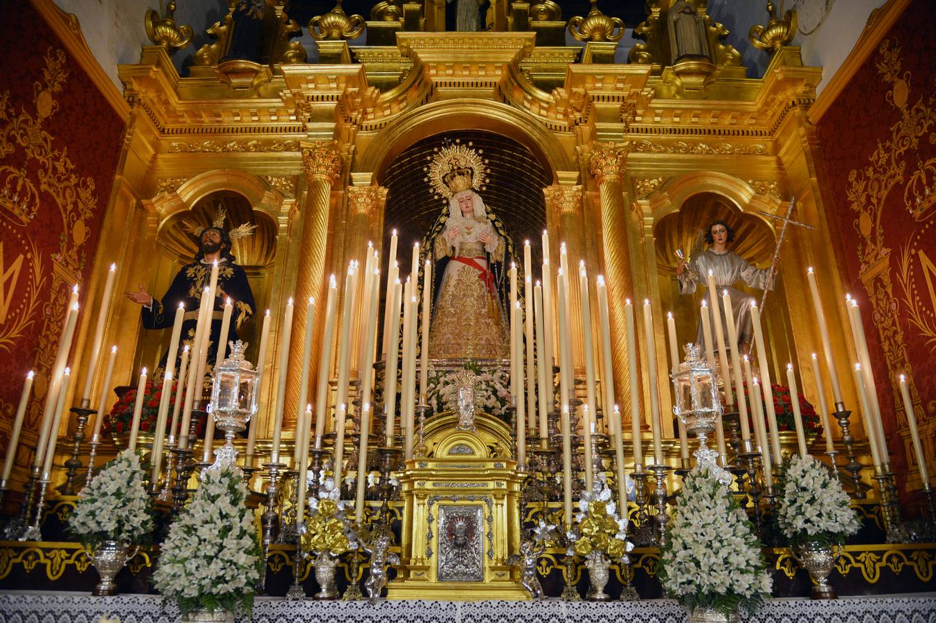 Galería de imágenes del altar de septenario de Montesión