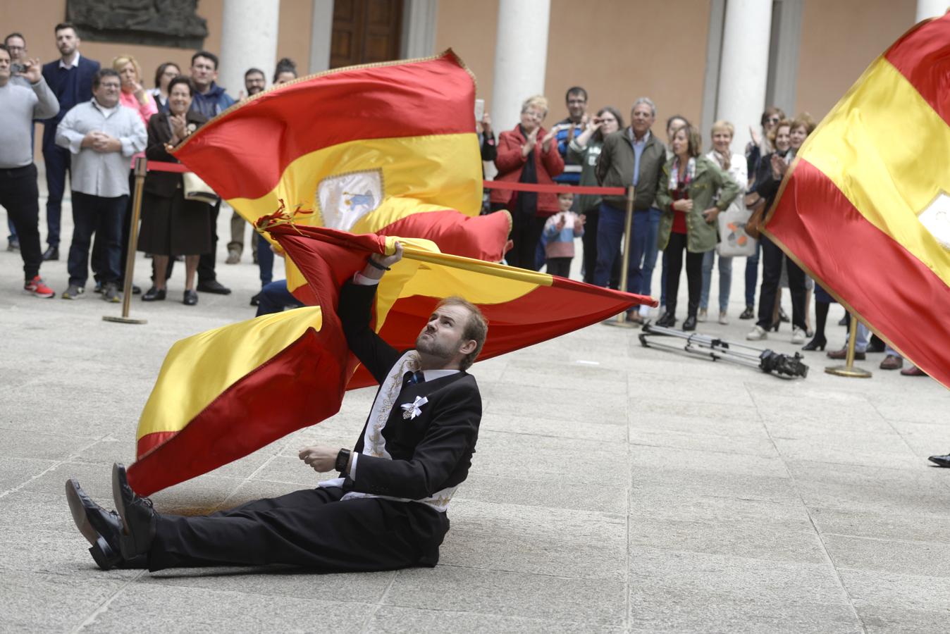 Quismondo trae a Toledo su tradicional baile de la Bandera del Tinaní