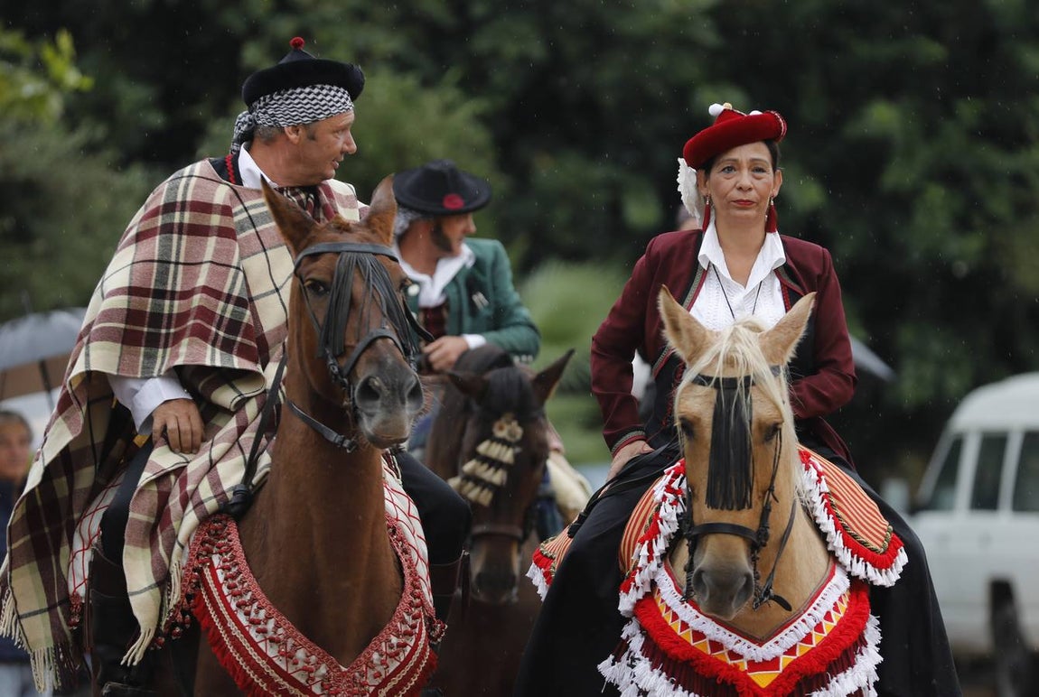 El desfile en honor a Diego López de Haro y las Caballerizas Reales de Córdoba, en imágenes