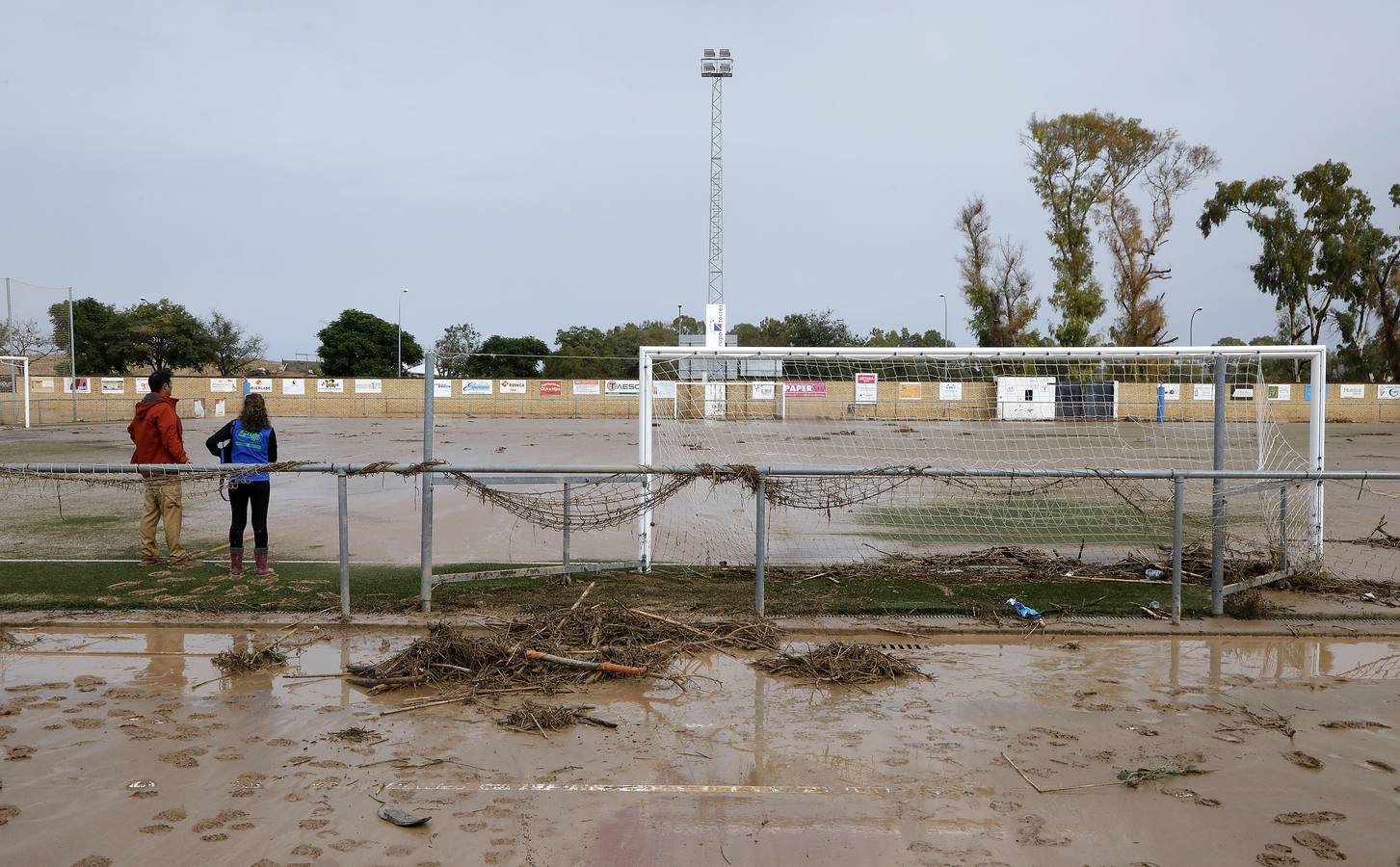 El Rubio vive sus peores horas tras las inundaciones